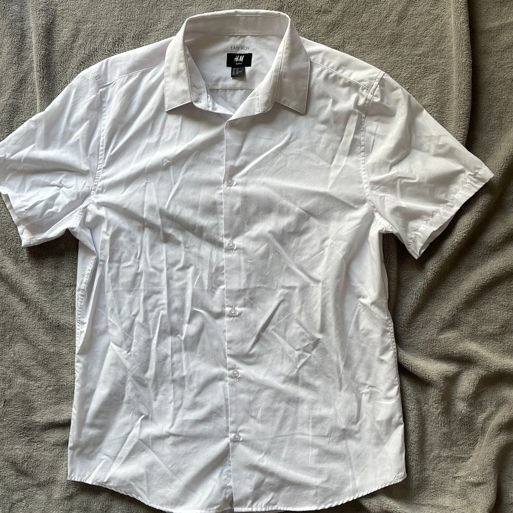 H&M White Short Sleeve Button Up